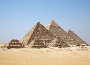 All Gizah Pyramids in Egypt (Image: Wikimedia)