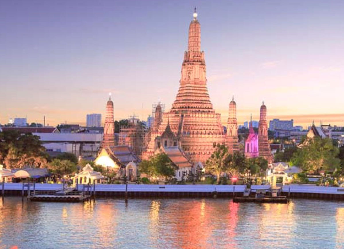 Fly To Bangkok $861 Roundtrip On Qatar Airways Now!