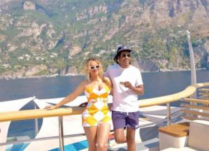 Beyoncé & Jay-Z take Mediterranean vacation on $4 million-per-week yacht (Image: Instagram)