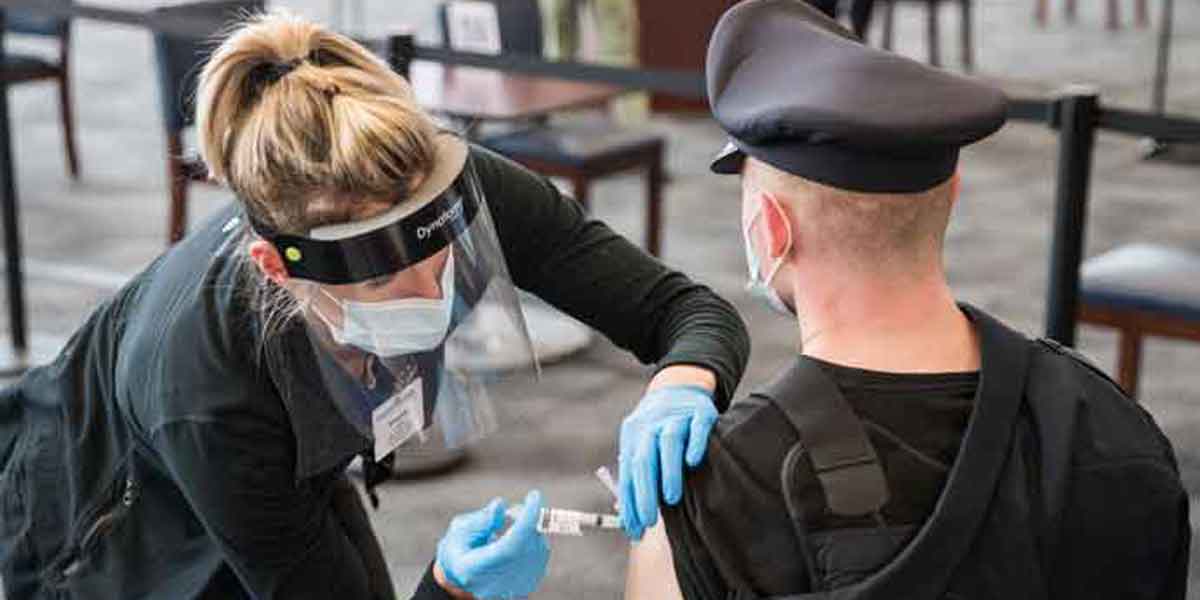 TSA Extends The Mask Mandate For Travelers For One More Month