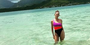 Chrissy Teigen goes home to Hawaii (Image: Instagram)