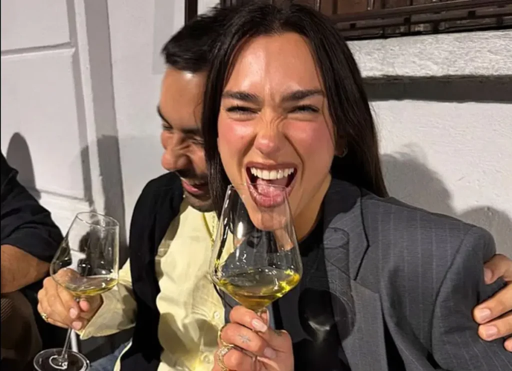 Dua Lipa & Callum Turner Relax In Italy