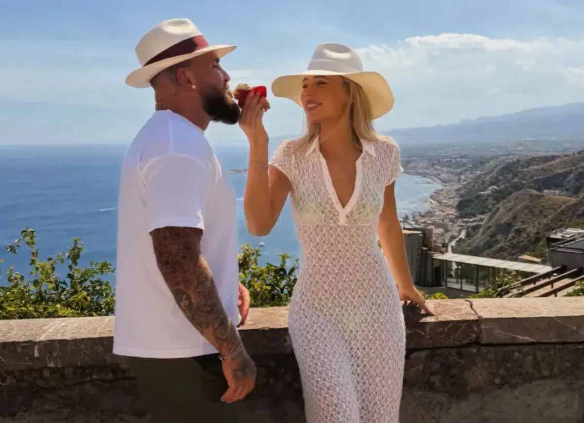 Jutta Leerdam Shares Capri Getaway With Fiancé Jake Paul