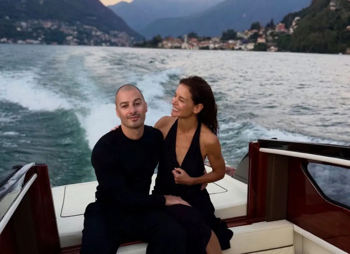 Katie Holmes Just Gave Lake Como Another Reason to Top Everyone’s Travel List