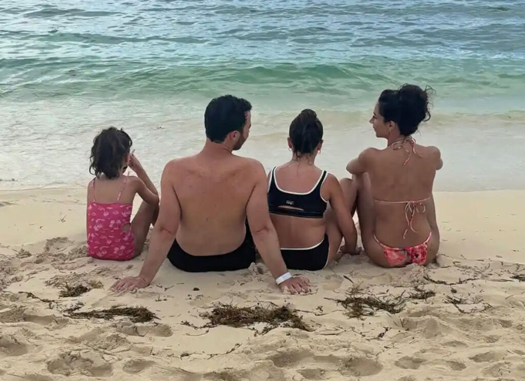 Kevin Jonas Takes Family Vacation In The Bahamas Before Tour