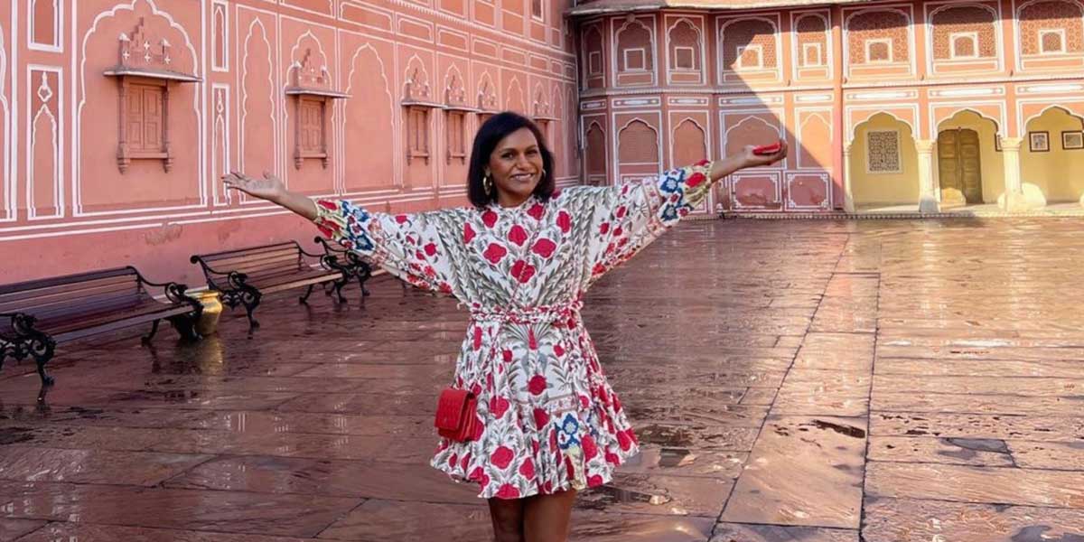 Mindy Kaling Explores ‘The Pink City’ Of Jaipur, India
