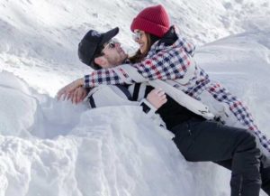 Nick Jonas & Priyanka Chopra embrace in the Aspen snow (Image: Instagram)