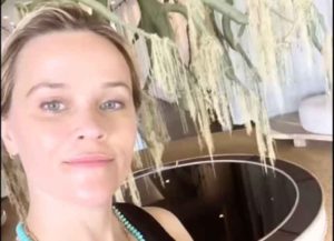 Reese Witherspoon in Costa Rica (Image: Instagram)