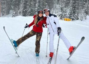 Teresa Giudice Skiis With Fiancé Luis Ruelas At Aspen Snowmass (Image: Instagram)